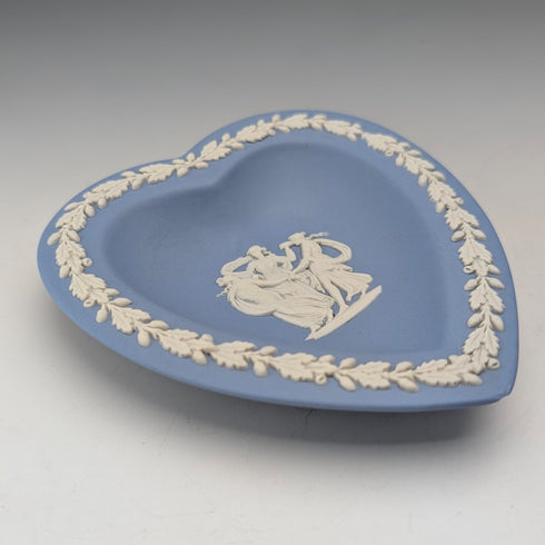 Vintage British Wedgwood Jasperware dish pair in pale blue